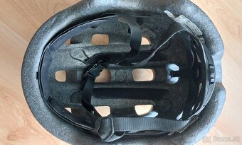 Cyklo prilba pre väčšie deti - 5