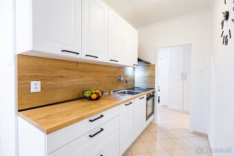 Kompletne zrekonštruovaný 3-izbový byt s lodžiou a šatníkom - 5