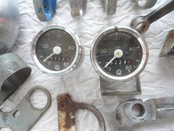 Jawa 20, 21 Pionier a 23 Mustang diely - 5