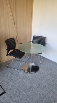 Kancelársky nábytok,sedacia súprava,komody - 5