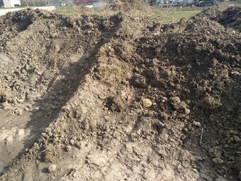 Ornica, zemina, hlina - 5