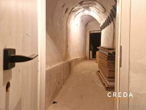 CREDA | prenájom pivničné priestory 140 m2, Nitra - centrum, - 5