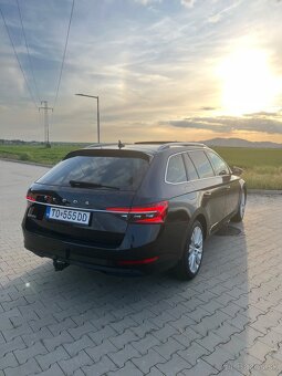 Škoda Superb 2.0 TDi DSG PREMIUM 110kw Combi Matrix Pano - 5