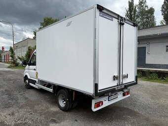 Volkswagen Crafter izoterm,Chladiarenské 230V 5t duplák 177k - 5