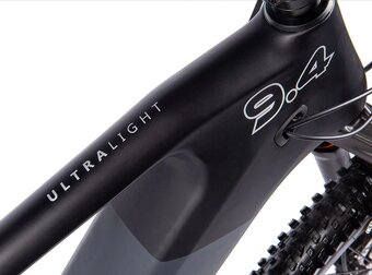 Carbon elektro bicykel - 5