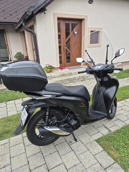 Skúter HONDA SH 125, plexi, kufor - 5