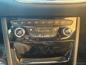 Opel Astra Sports Tourer+ 100KW Matrix+keyless - 5