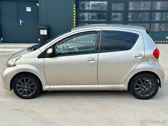 Toyota Aygo | plná výbava - 5