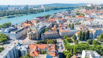 Exkluzívny 4-izbový byt v secesnom dome s výťahom – Šafáriko - 5