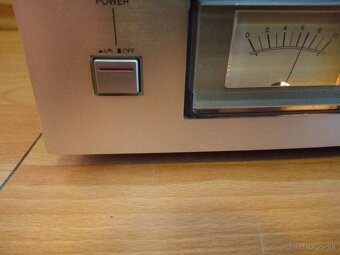 AIWA Stereo Tuner 9300 - 5