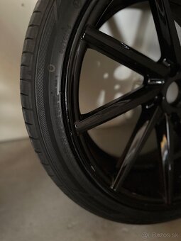 5x112 R19 8,5J ET35 235/40 ZR19 - 5