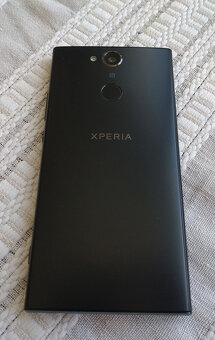 Predám Sony Xperia XA2 - 5