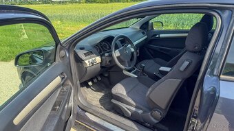 Opel Astra GTC 1.4 benzín - 5