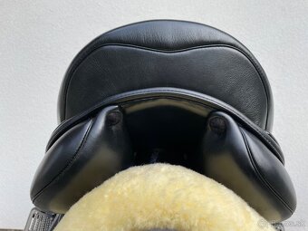DREZURNI SEDLO PRESTIGE LUCKY DRESSAGE POSEDLI 16,5 KOMORA 2 - 5