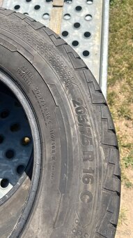2ks 205/75 r16 c - 5