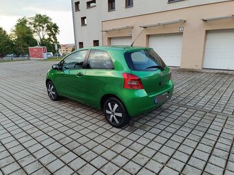 TOYOTA YARIS 1,0 BENZÍN, 51KW, 2008, PÔVODNÝ LAK - 5