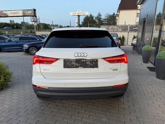Audi Q3 40 2.0 TDI quattro S tronic - 5