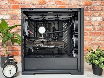 Ryzen 5 9600X\32GB\RTX 4080\SSD\1200W Zdroj - 5