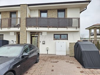 Moderný, veľmi pekný 3 izbový byt s terasou a 2 parko… - 5