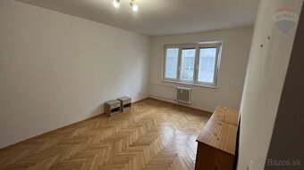 NA PRENÁJOM 2 izbový byt Martin - centrum - 5