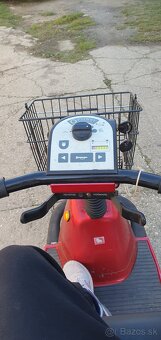 Predám elektrický invalidný vozik - 5