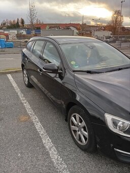 Volvo v60 - 5