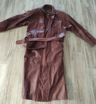 Dlhý kožený kabát - 5