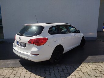 Opel Astra J 1.7 CDTI - 5