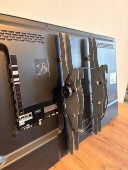 Samsung TV UE40D5000pw - 5