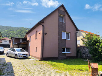 ❗️RODINNÝ DOM NA PREDAJ S KRÁSNYM POZEMKOM -NITRICA, okres - 5