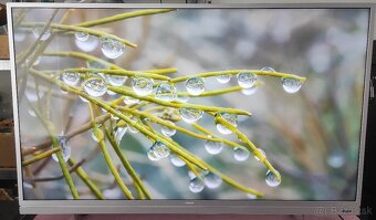 Predám 4K SMART ANDROID TV Philips 49PUS6482(125cm)AMBILIGHT - 5