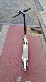 Kolobežka Xiaomi M365, Mi Electric scooter - 5