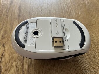 Microsoft Wireless Desktop 3050 - 5