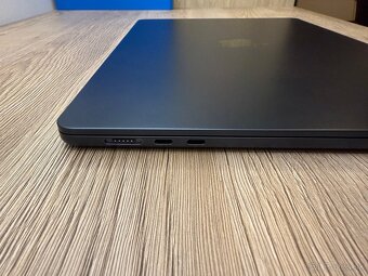 Macbook Air 15" M2 2023 - 5