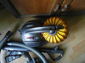 DYSON DC52 ALLERGY - 5