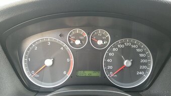 FOCUS 1.6 TDCi Combi - 5