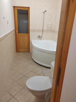 Prenájom 2 izb. byt s balkónom - 5