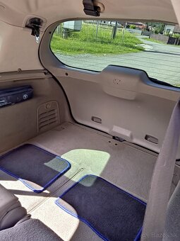 Renault Grand Scénic 2 - 5