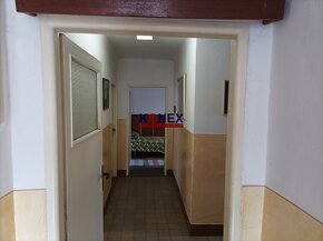 JEDINEČNÁ PONUKA 3-izbový byt v bytovom dome na Školskej ul. - 5