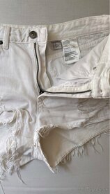 H&M Biele roztrhané džínsové šortky 36 - 5