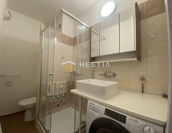Znížená cena NA PREDAJ 1-izb.byt, Kalinčiakova ul., Senica - 5