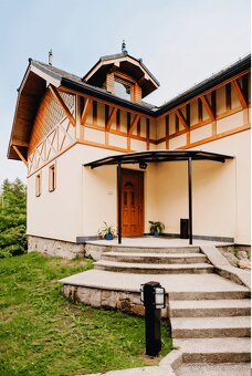 Exkluzívna nehnuteľnosť v krásnom prostredí Vyšných Ružbách - 5