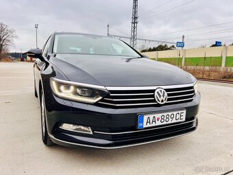VW Passat Hightline model 2018 Panotama Bez AD blue - 5