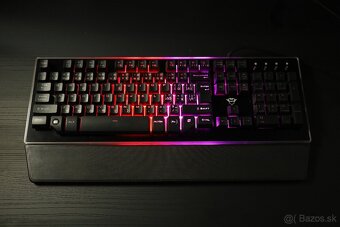 Trust GXT 860 Thura – semi-mechanická herná klávesnica s RGB - 5