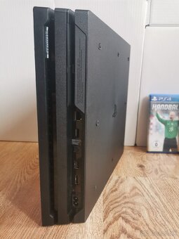 PS4 PRO 1TB - 5