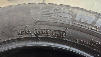 Zimne pneumatiky 215/60 r17 100H - 5