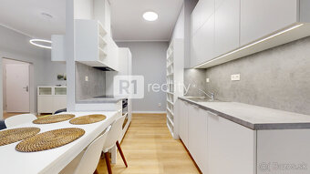 Jedinečný 3 izbový byt 64 m2+ 8 m2 balkóny + parking, Piešťa - 5