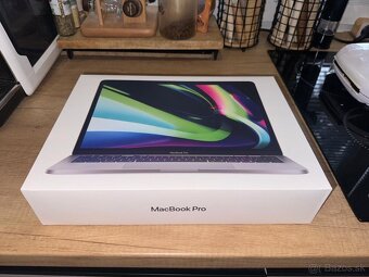 MacBook Pro 13" M1 Pro(2020)- 16gb ram - 256gb ssd + Hub - 5