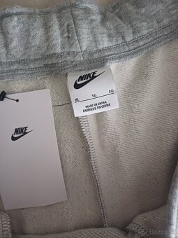 Nike pánske tepláky xl - 5
