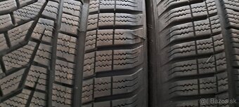Predám 4ks slušné zimné 205/50r17-93V Hankook - 5